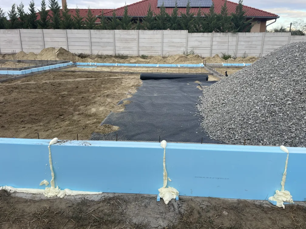 Baja, Családi ház építkezés